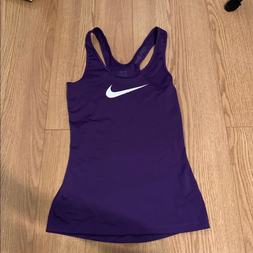 Nike Pro tank top